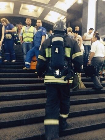 Десять человек погибли в результате аварии в московском метро 