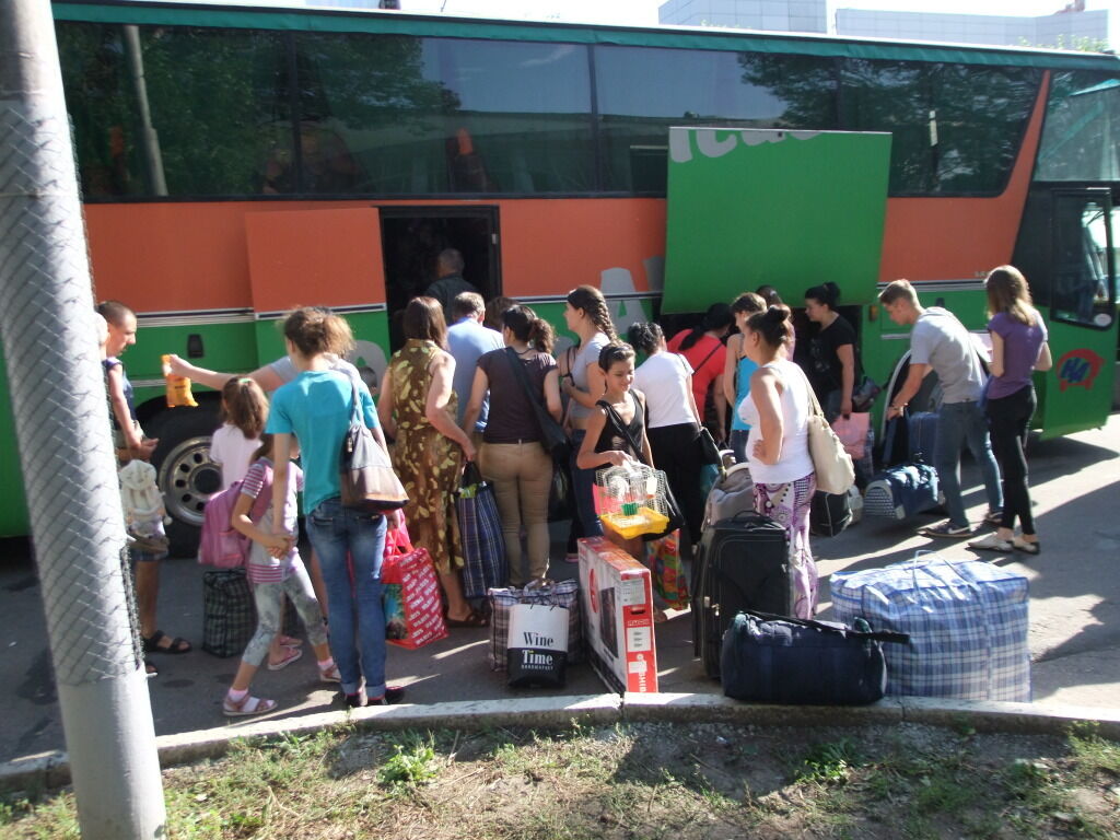 Боевики "ДНР" начали эвакуацию своих семей из Донецка