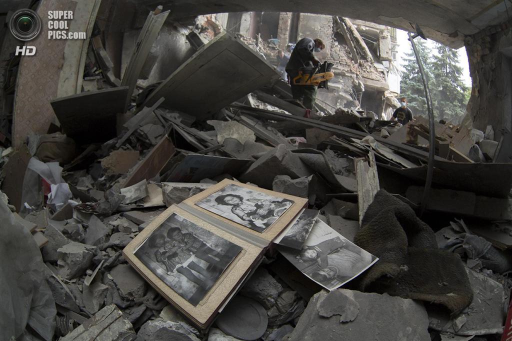 Авіаудар в Сніжному