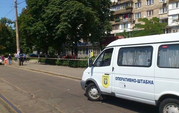 В Киеве неизвестный сообщил о минировании автомобиля 