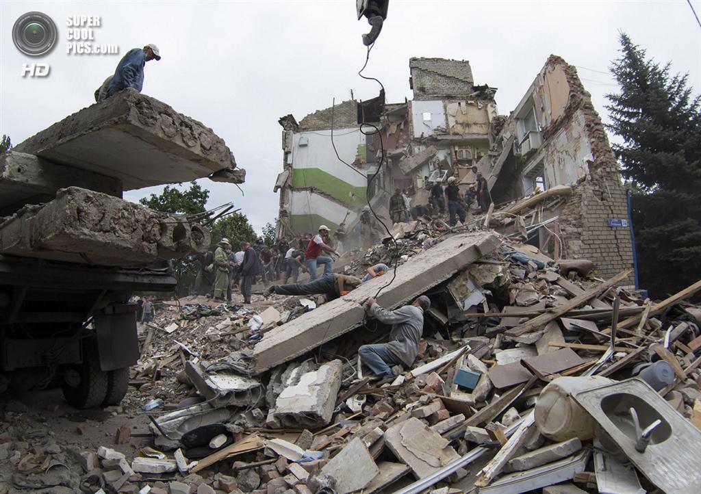 Авіаудар в Сніжному