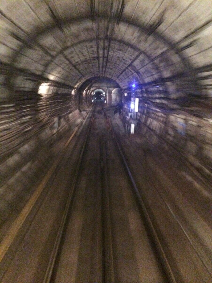 Рассказ машиниста московского метро о реальных причинах аварии