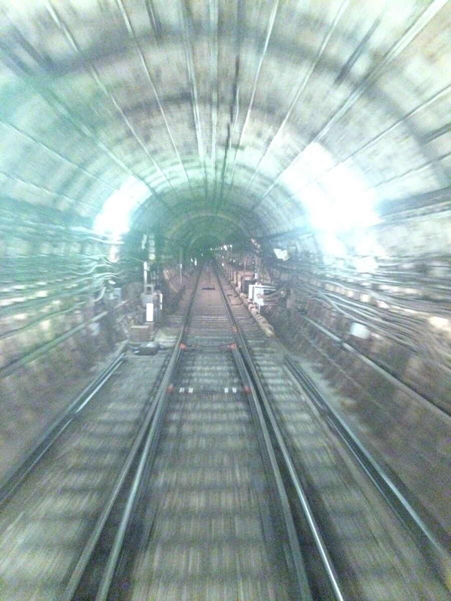 Рассказ машиниста московского метро о реальных причинах аварии