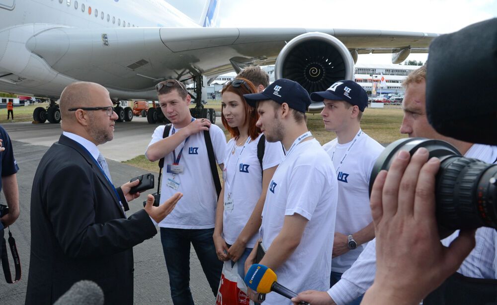  Airbus в Лондоні показав українським студентам свою святая святих