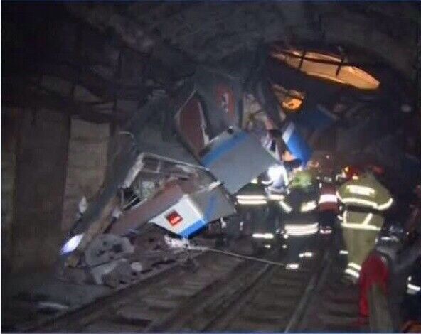 Розповідь машиніста московського метро про реальні причини аварії