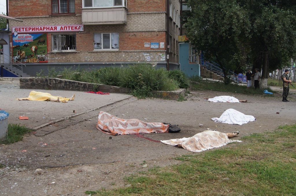 В Луганске из-за обстрелов погибло 20 мирных жителей