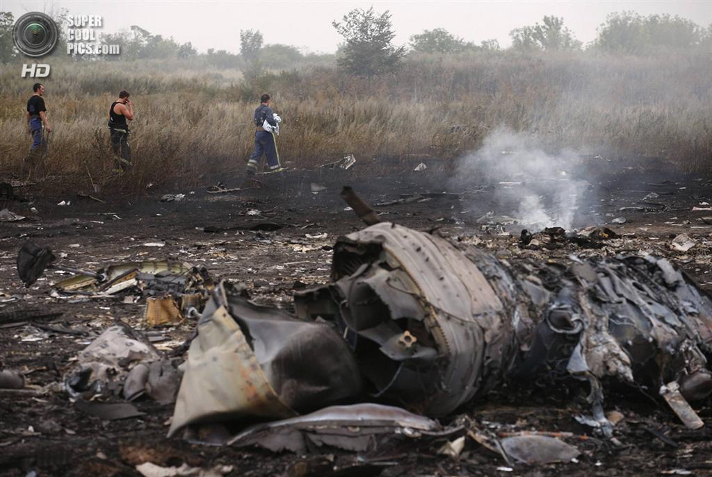 Авиакатастрофа пассажирского самолёта в Донецкой области