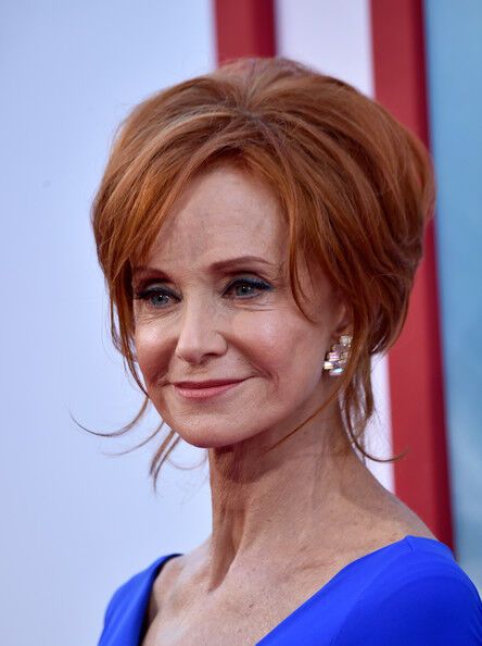 Разойдись! Мелисса МакКарти на красной дорожке 