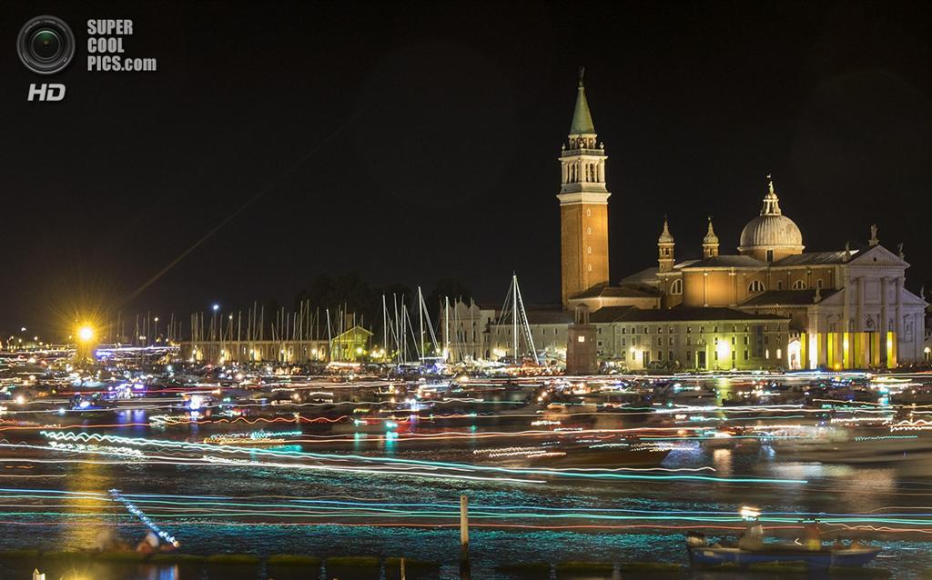 Фесту дель Реденторе - один з найяскравіших венеціанських фестивалів