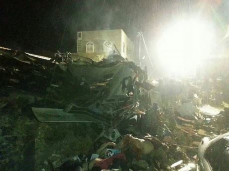 На Тайване 51 человек погиб в результате крушения самолета от тайфуна