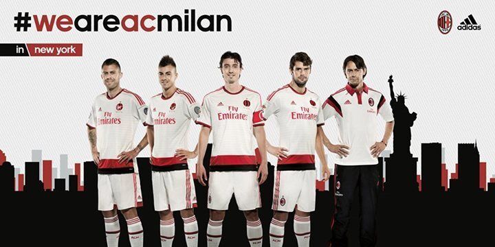 "Милан" сменил эмблему клуба