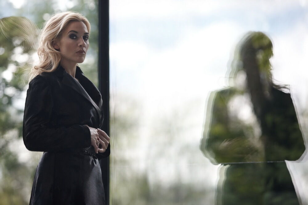 Кейт Уинслет: аппетитная строгость 