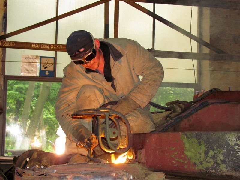 Львовский бронетанковый завод начал производство легких БТР