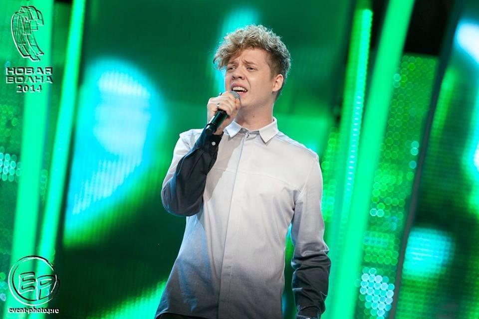 Бронзовый призер "Новой волны 2014" Вячеслав Рыбиков скоро женится