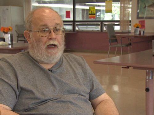 62-летнений мужчина, которого в ванной разбил инсульт, ждал спасения целую неделю