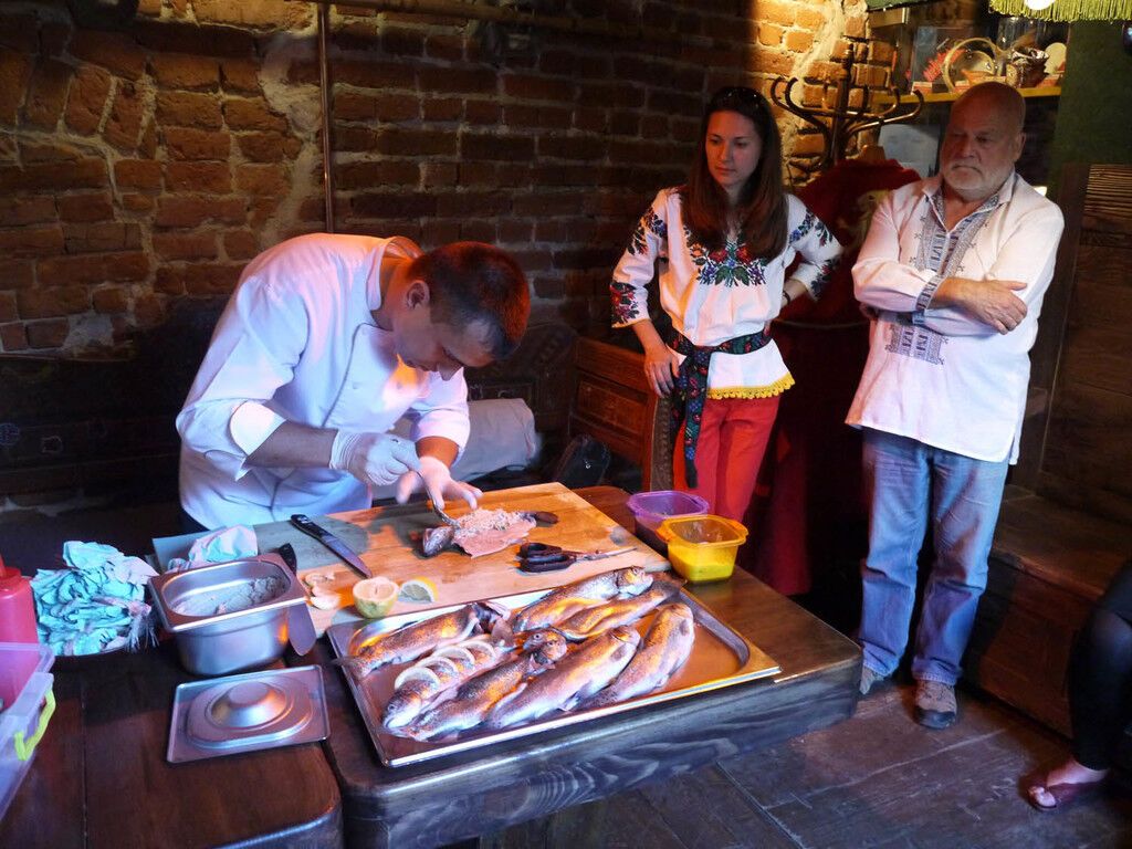 Лучшие рестораны Львова. Где попробовать вкуснейшую форель 