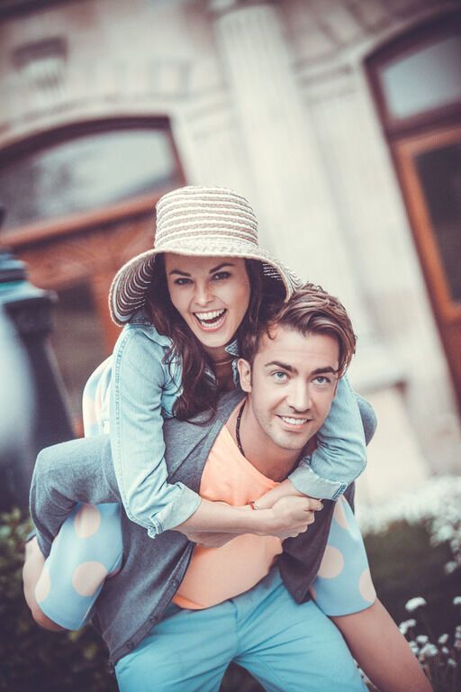 Видео Arsenium и Сати Казановой "До рассвета" посмотрели на YouTube 1 500 000 раз