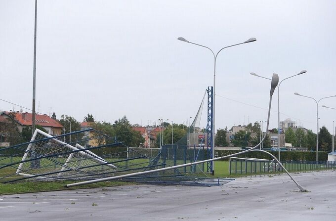 Стадион загребского "Динамо" стал жертвой урагана