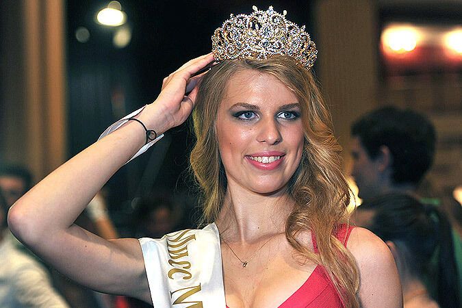 В сети высмеяли решение жюри на конкурсе "Мисс Москва"