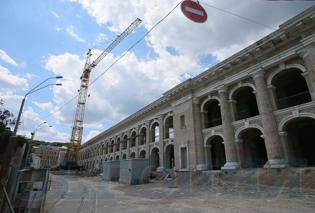 Гостиному двору в Киеве грозит разрушение