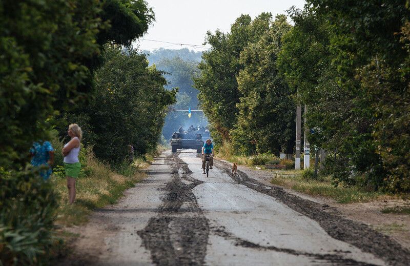 Експертам з ОБСЄ вдалося побувати на місці падіння Боїнга-777. Фоторепортаж