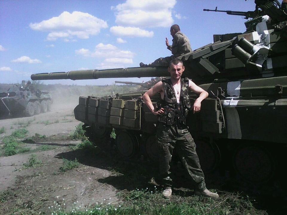 Украинские бойцы отбили у террористов танк крымского происхождения