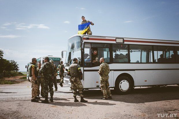 Белорусский журналист две недели провел в боях с батальоном "Донбасс": бойцы освобождают Украину от оккупантов