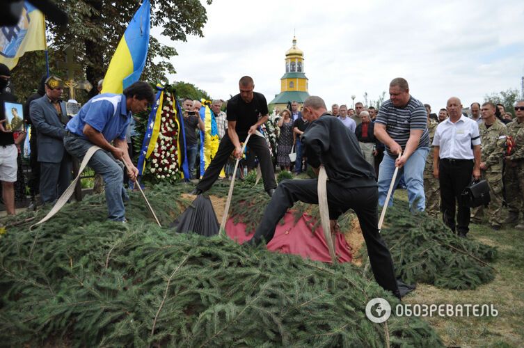 Татьяна Чорновол похоронила мужа. Как прощались с героем