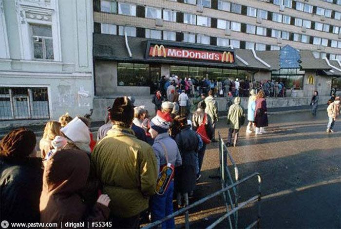 Макдональдс в Москве закрыли 