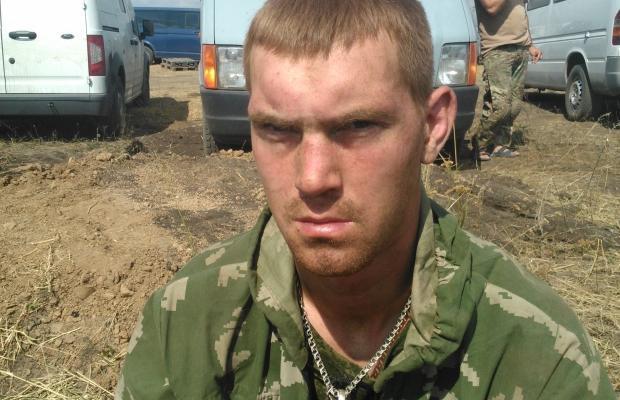 Бійці АТО захопили у полон групу військових з парашутно-десантного полку РФ