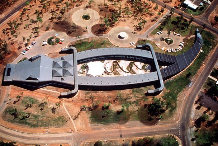 Необычные жилые здания в виде животных