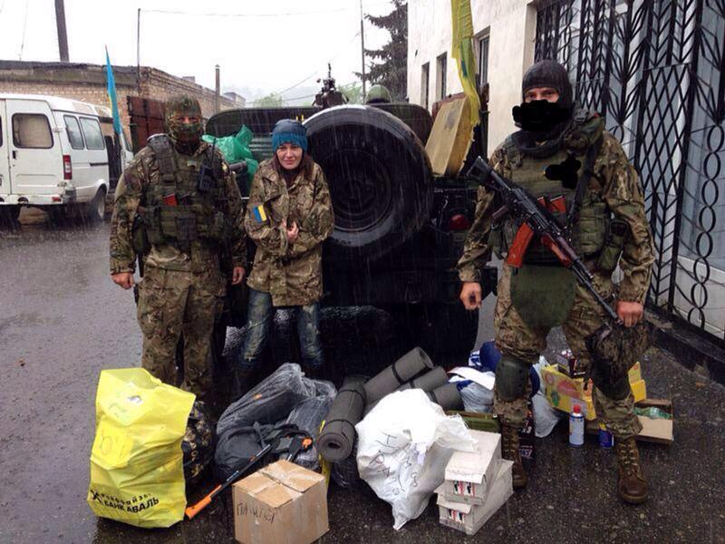 Элиту украинской армии на передовой подкармливают "Сникерсами" неравнодушные граждане