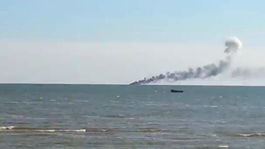 В Азовском море атаковали два украинских катера