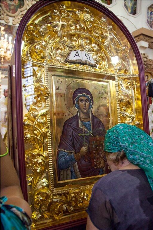 В Выдубицком монастыре почтили память равноапостольной Марии Магдалины 