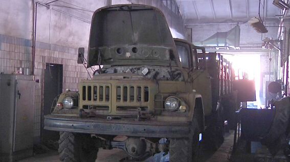 Днепропетровские милиционеры передали бронированные автомобили бойцам батальона "Шахтерск"