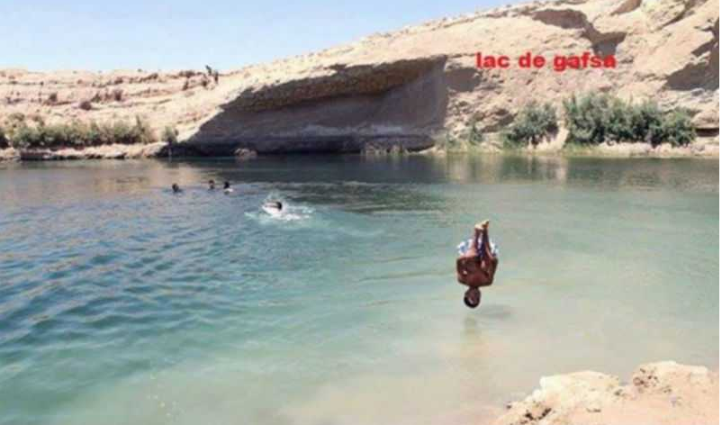 В пустыне Туниса внезапно появилось огромное радиоактивное озеро
