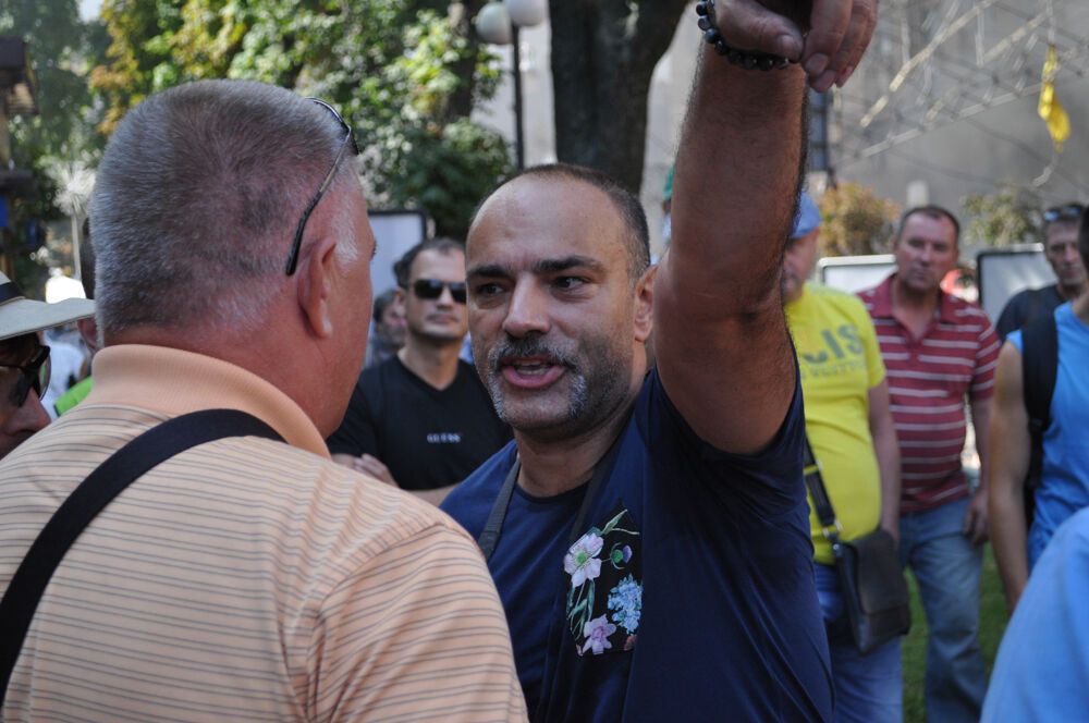 Попытка расчистить Майдан закончилась ничем