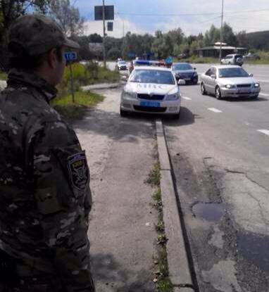 Столицу окружили девятью блокпостами с бойцами батальона "Киев-1"