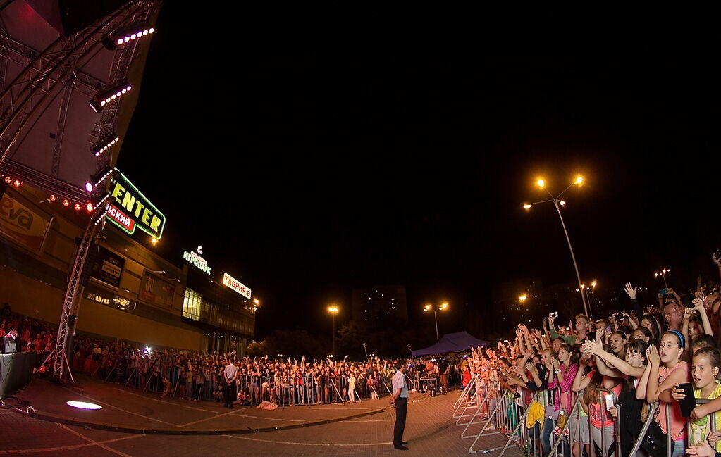LOBODA собрала 10 000 зрителей на концерте в Одессе