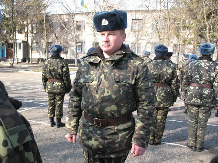 Российские оккупанты застрелили плененного украинского офицера-связиста под Иловайском