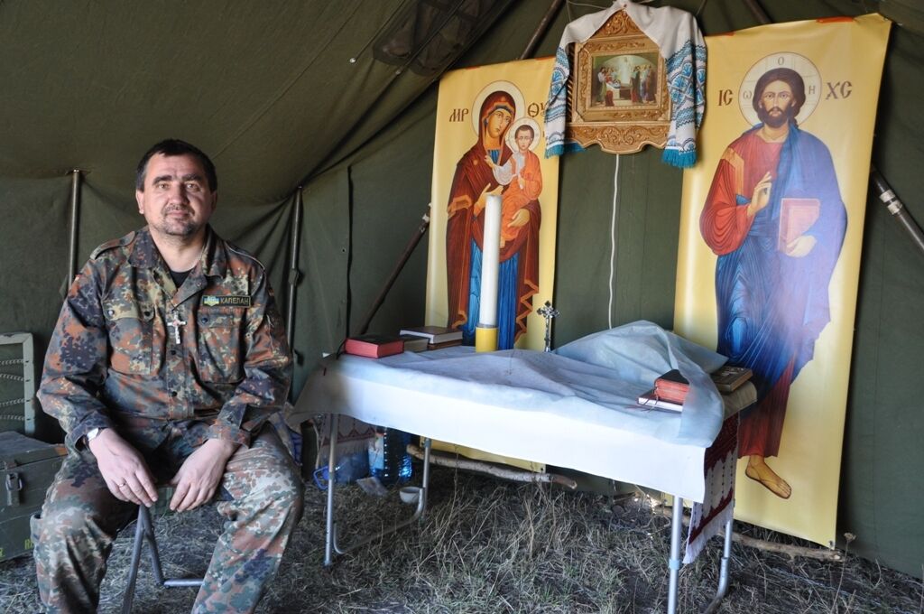 "Динамо" передало гуманитарную помощь военным в зоне АТО