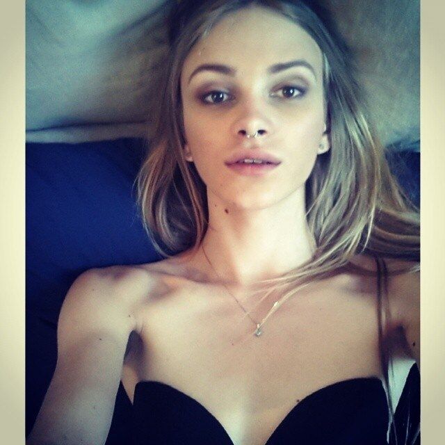 Парень из Днепропетровска покорил мировые подиумы роскошной женственной внешностью