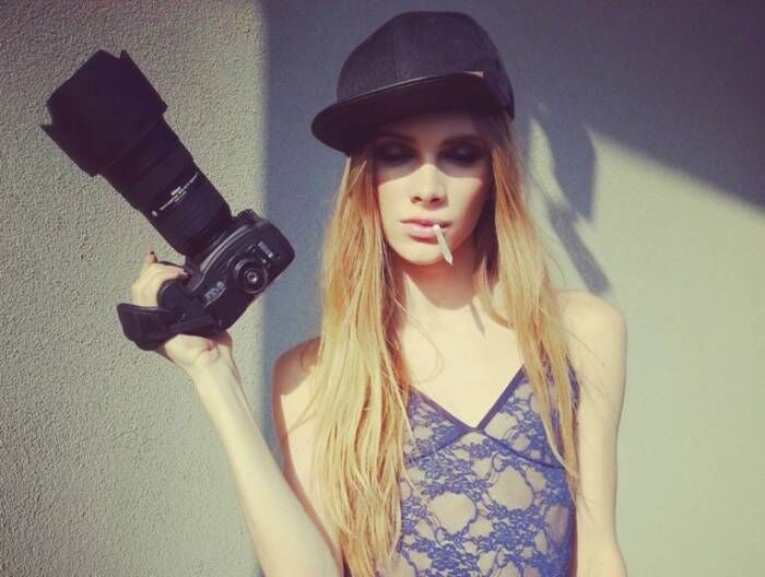 Парень из Днепропетровска покорил мировые подиумы роскошной женственной внешностью