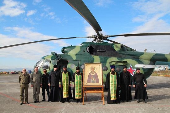 Крестный ход на вертолете: церковь и ФСБ стали чуточку ближе к Богу