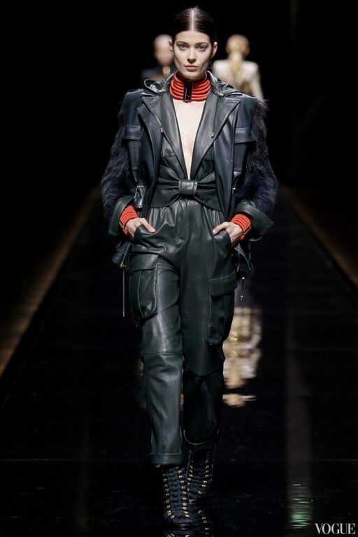 Модные костюмы в армейском стиле. Осень-зима 2014-2015  от Balmain