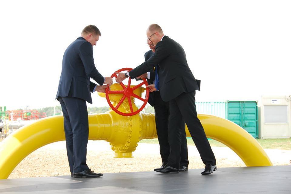 Словакия официально запустила реверс газа в Украину