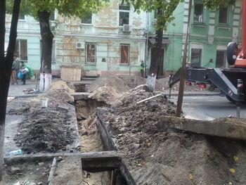 В Киеве из-за падения железобетонной плиты погиб мужчина