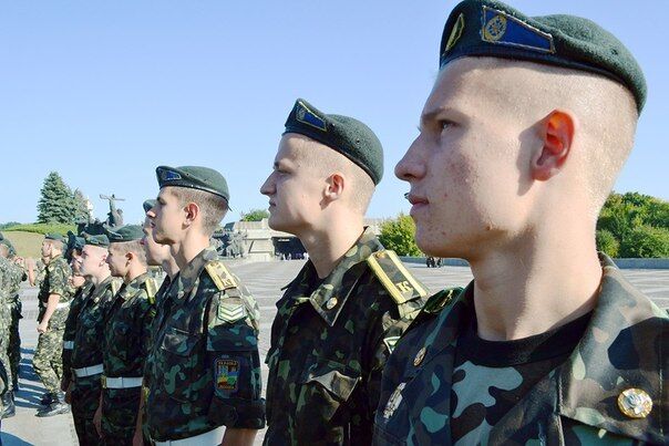 Свободовец Черняков отправил сына служить в армию