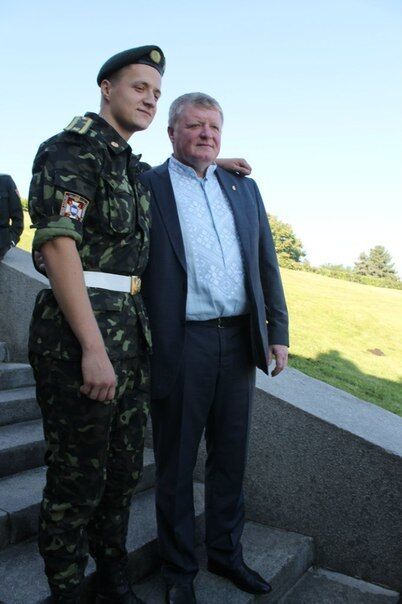 Свободовец Черняков отправил сына служить в армию