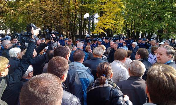 В Харькове на запрещенном "Марше мира" задержали 23 сепаратиста